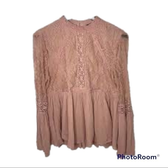 American Eagle Blush Pink Lace Peplum Bell Sleeve Long Sleeve Top Blouse - Picture 11 of 11